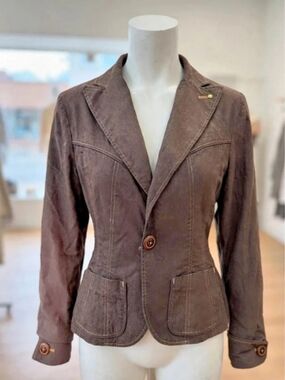 Nine & CO Brown Blazer Size 4